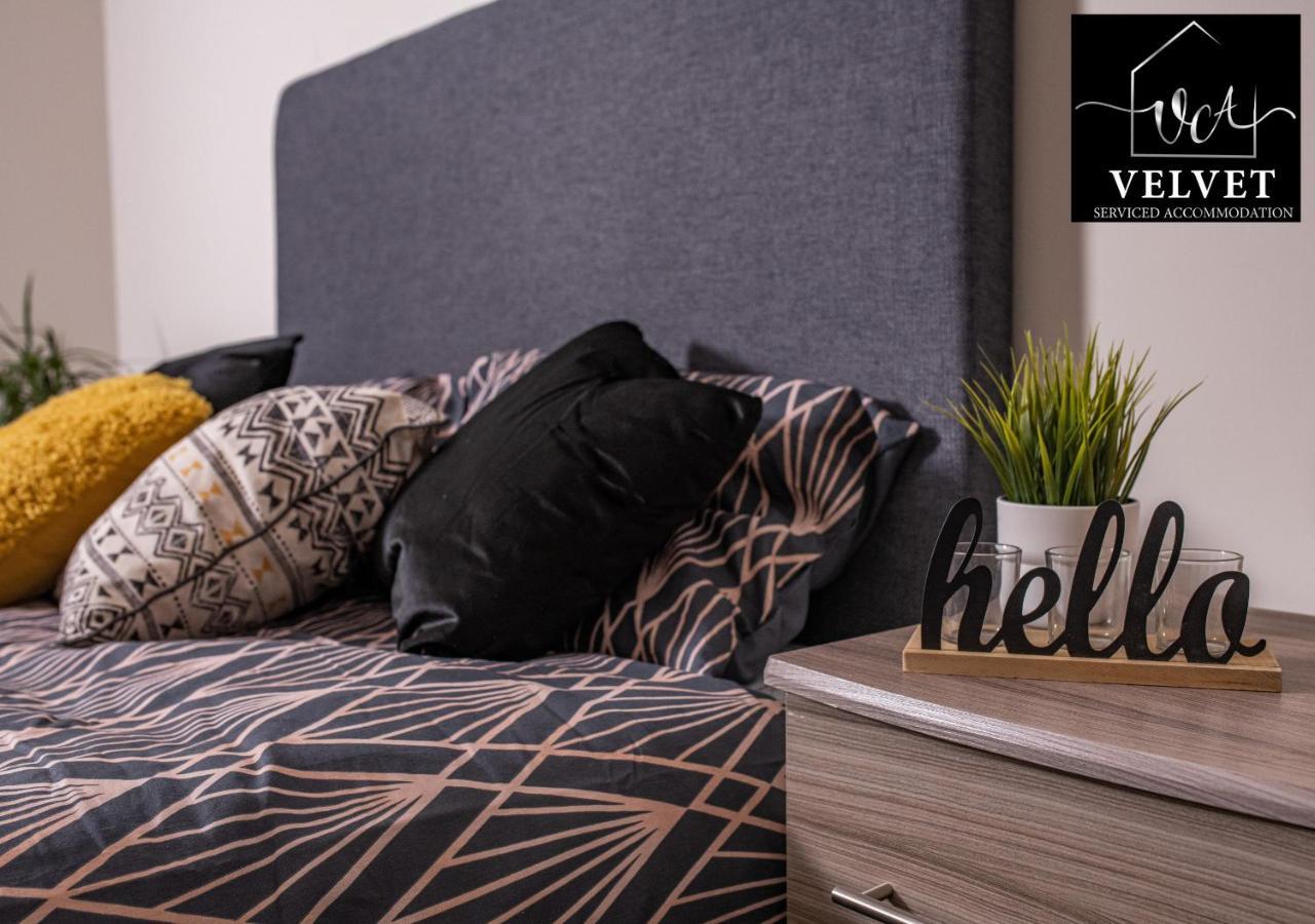 Апартаменты 1 Bed House , Free Wifi,Free Parking,Leasure,Business Суонси Экстерьер фото