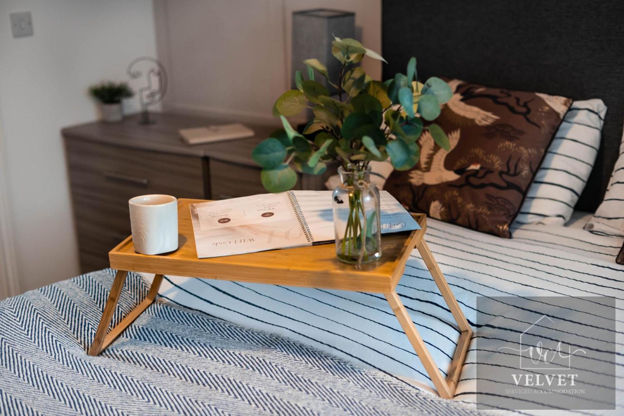 Апартаменты 1 Bed House , Free Wifi,Free Parking,Leasure,Business Суонси Экстерьер фото